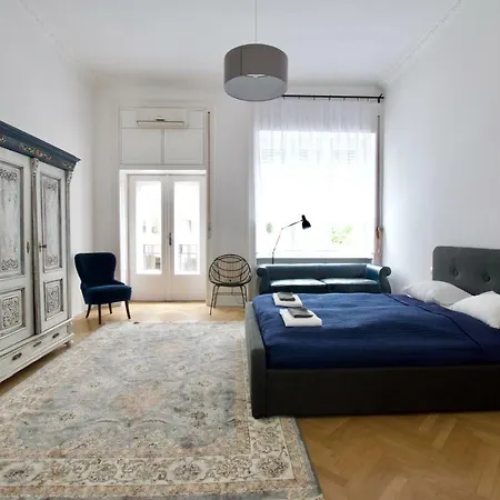 Luxury By Hi5 - Oktober 6 Street Apartment *
